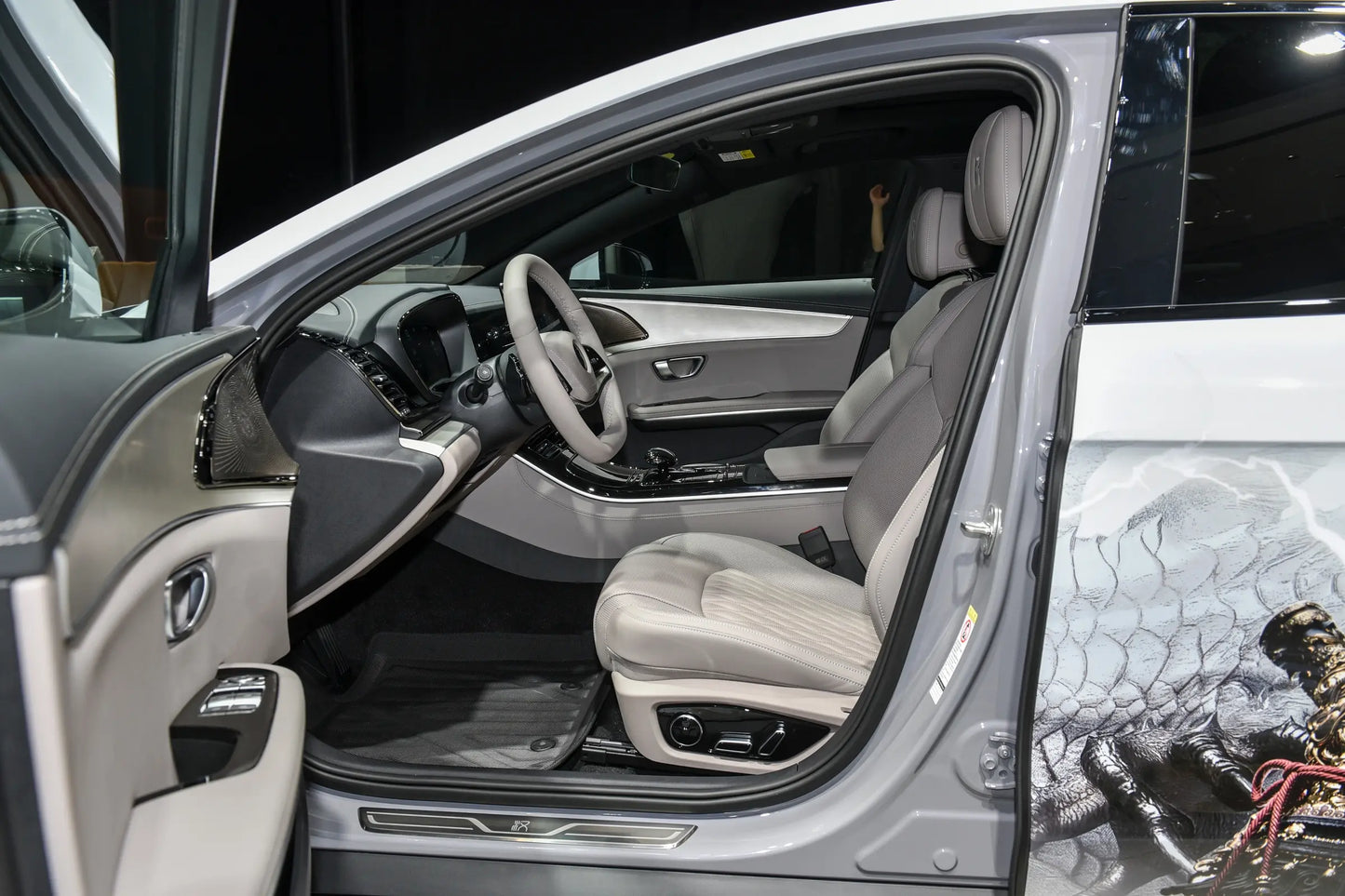 BYD Han DM -гибридный PHEV