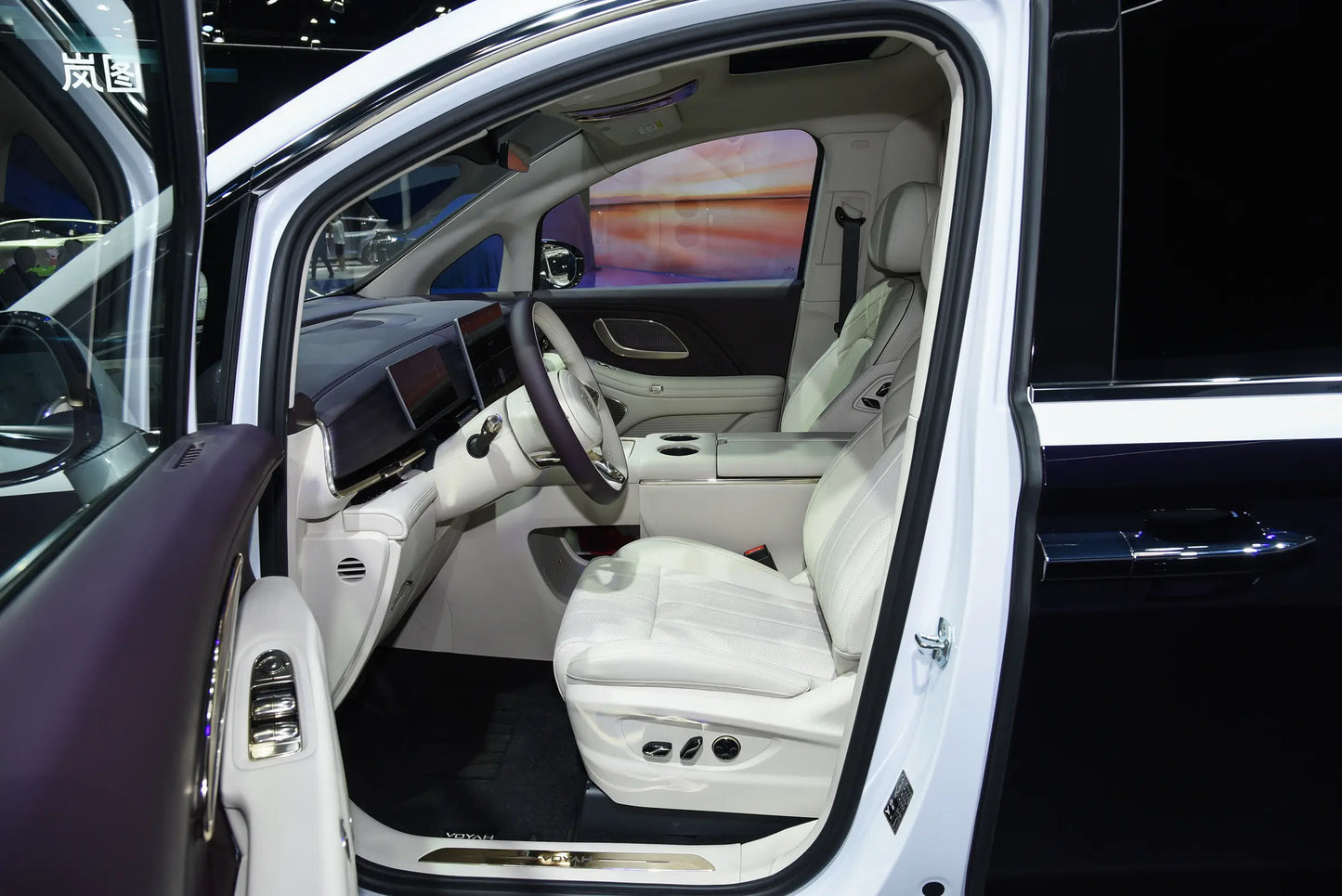 VOYAH Landwind Dreamer - هجينة PHEV
