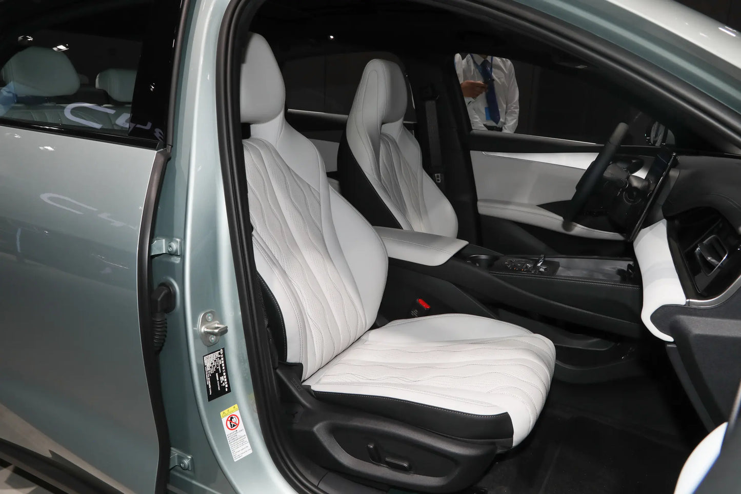 BYD Seal 06DM - Гибридный PHEV