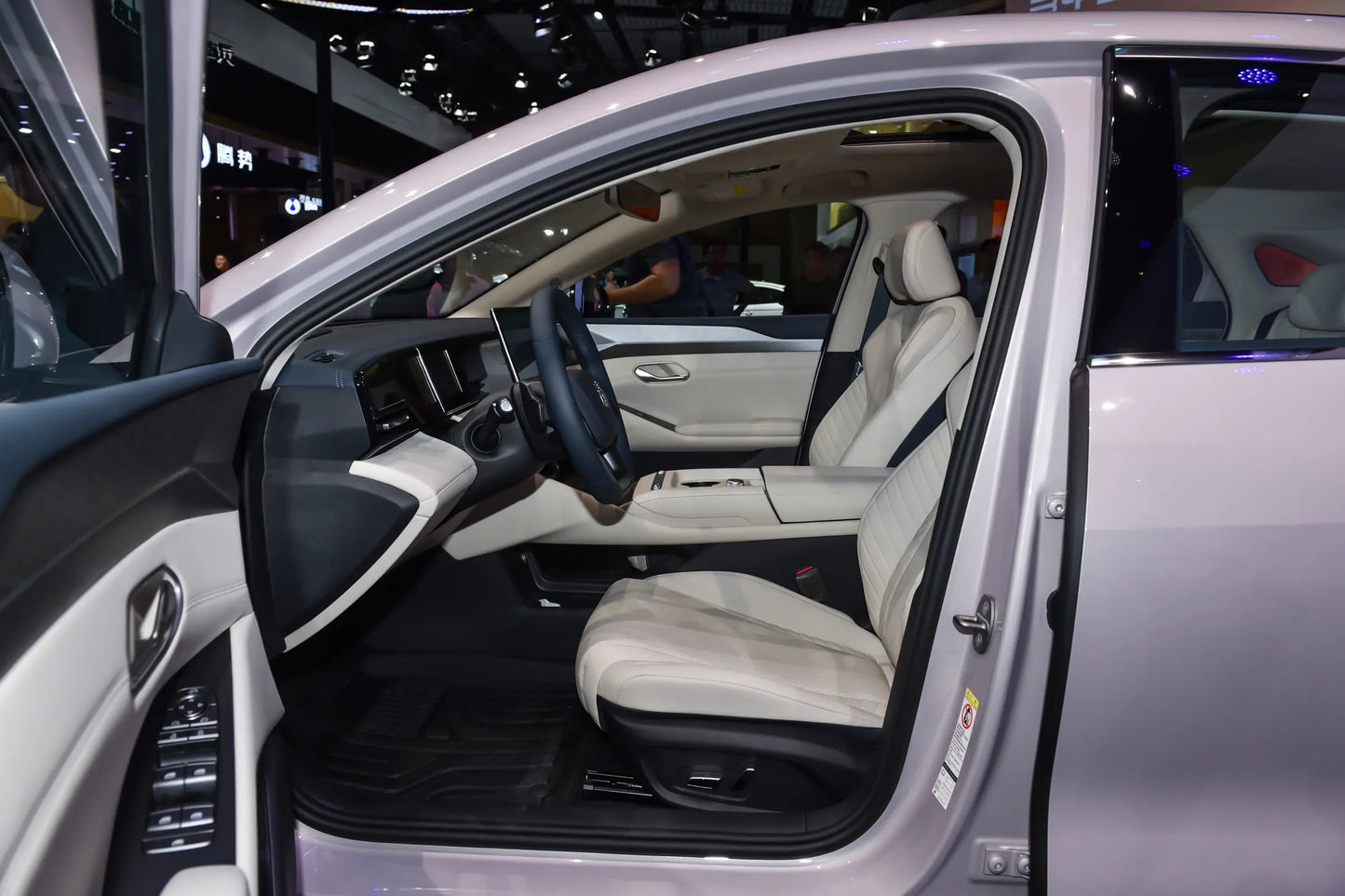BYD Qin L Elektroauto