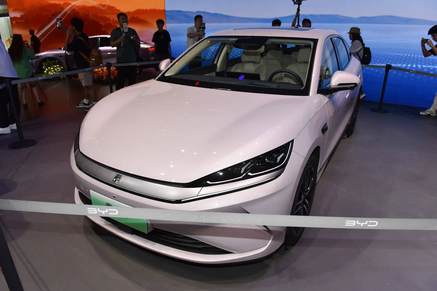 BYD Qin L Elektroauto