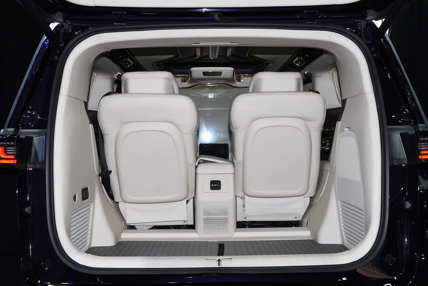 VOYAH Landwind Dreamer - هجينة PHEV