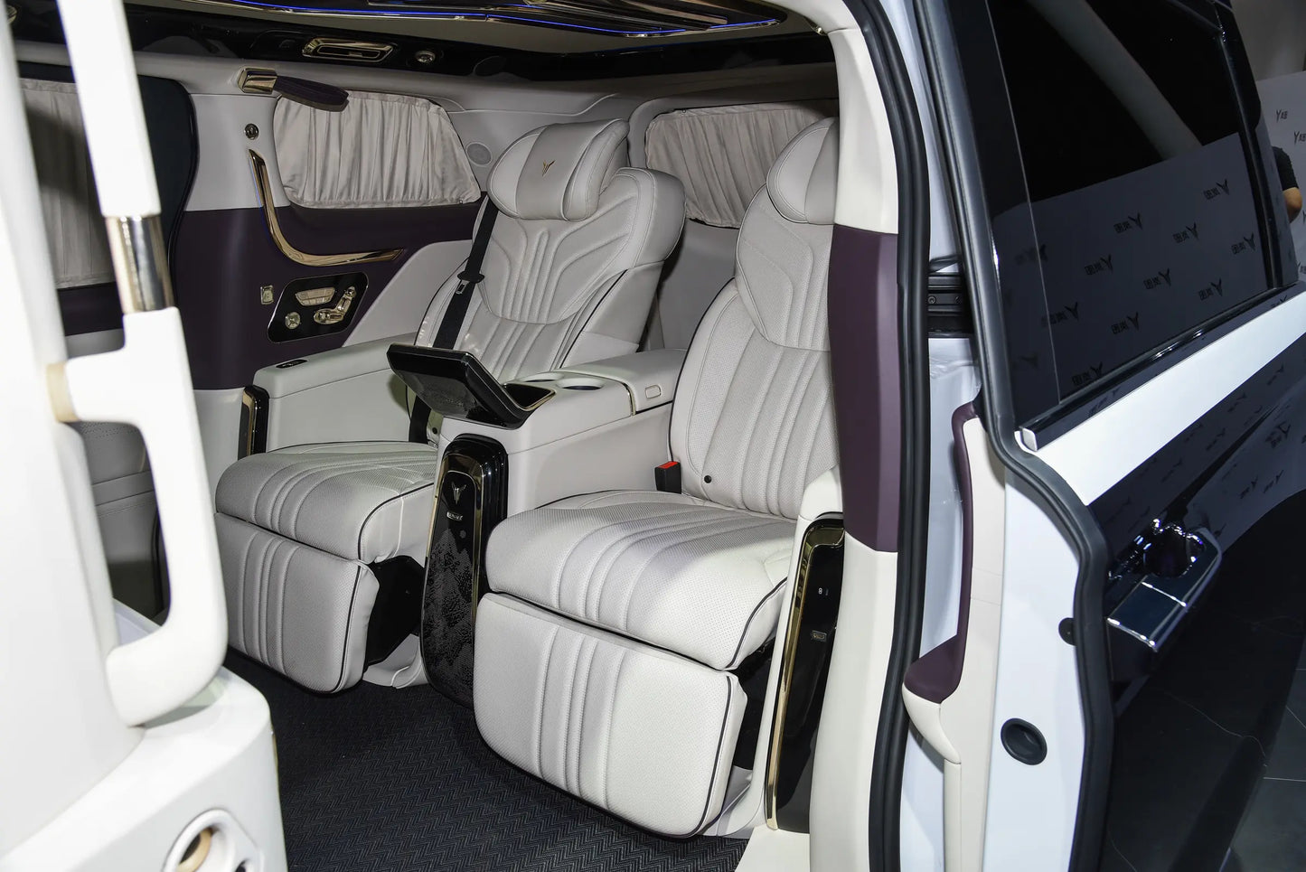 VOYAH Landwind Dreamer - هجينة PHEV