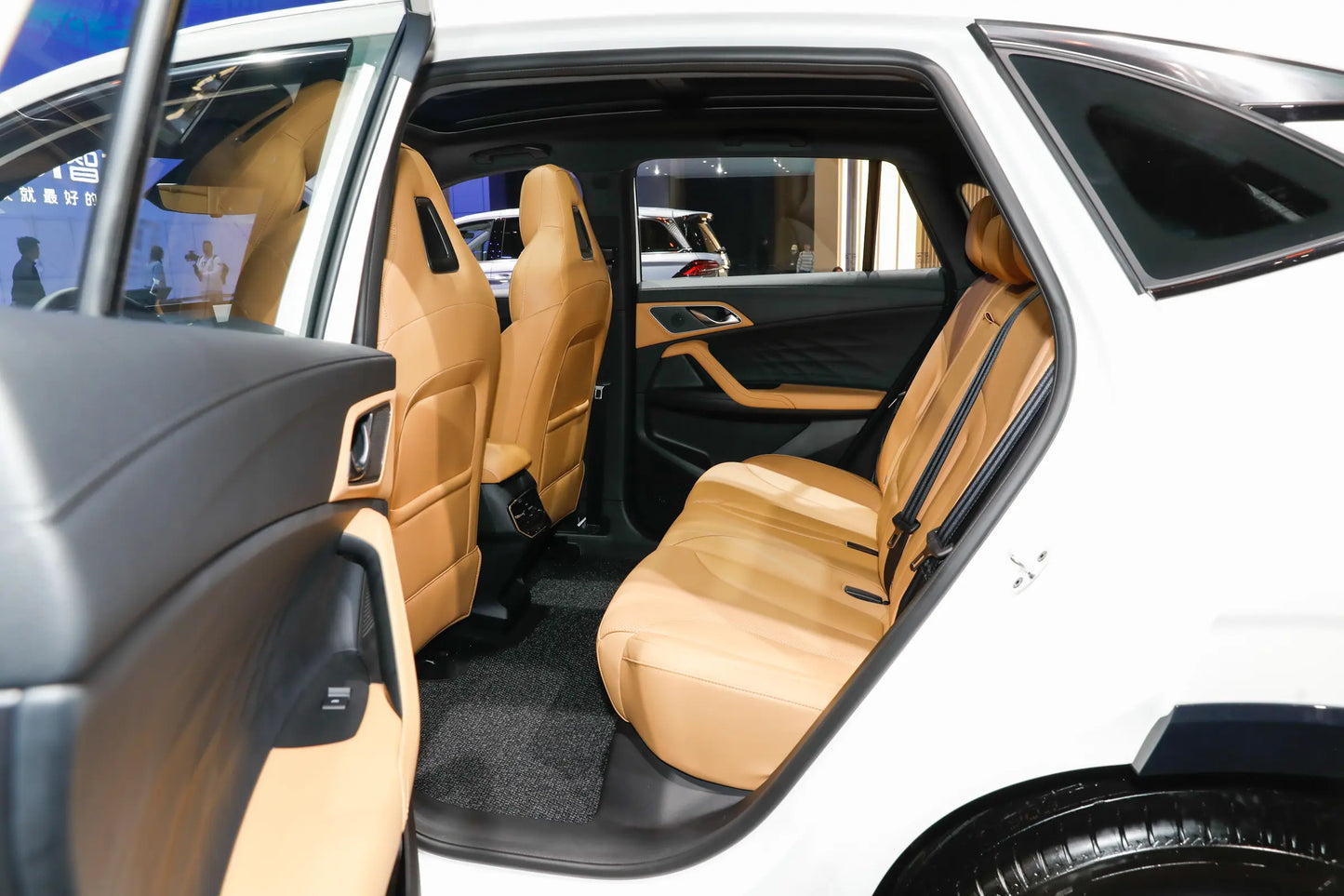 SAIC Motor Roewe eRX5 - Гибридный PHEV