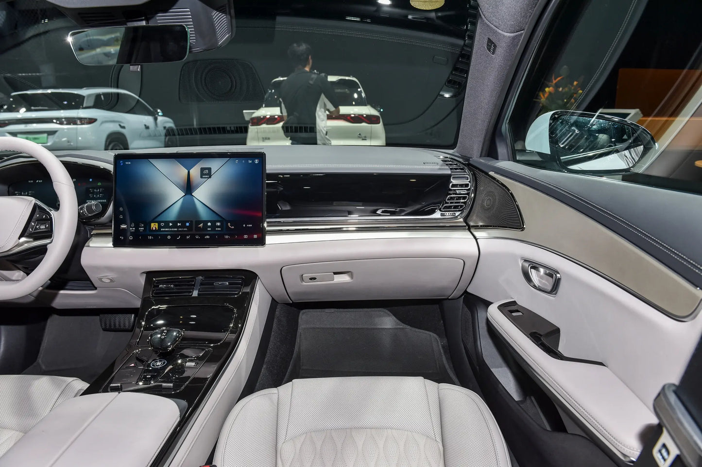 BYD Han DM -гибридный PHEV
