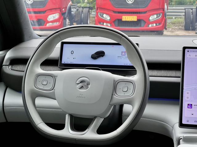 Pre-Owned NIO ES6 2024 Model 75kWh