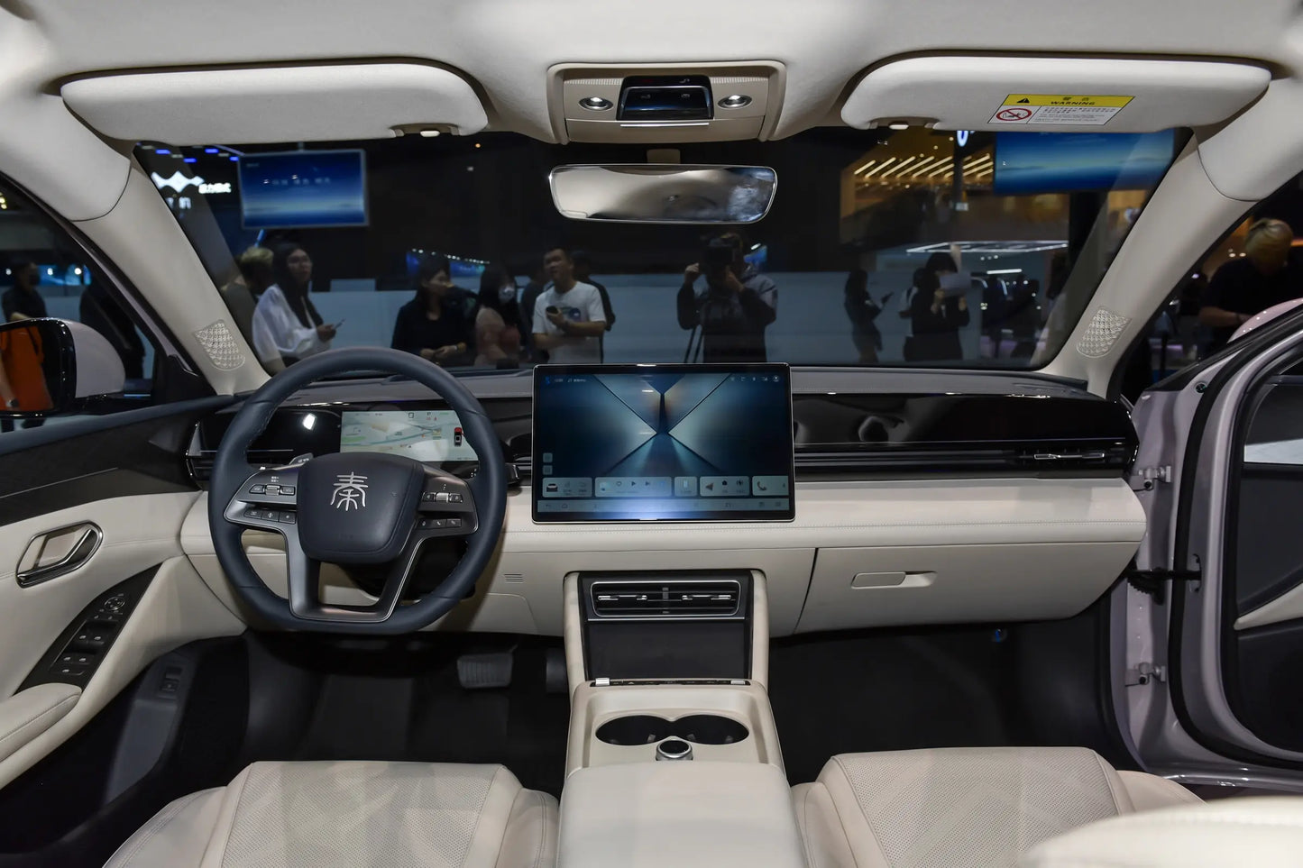 BYD Qin L Elektroauto