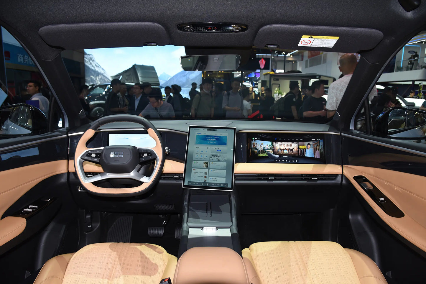 Geely Galaxy Galaxy L7 -Гибридный PHEV