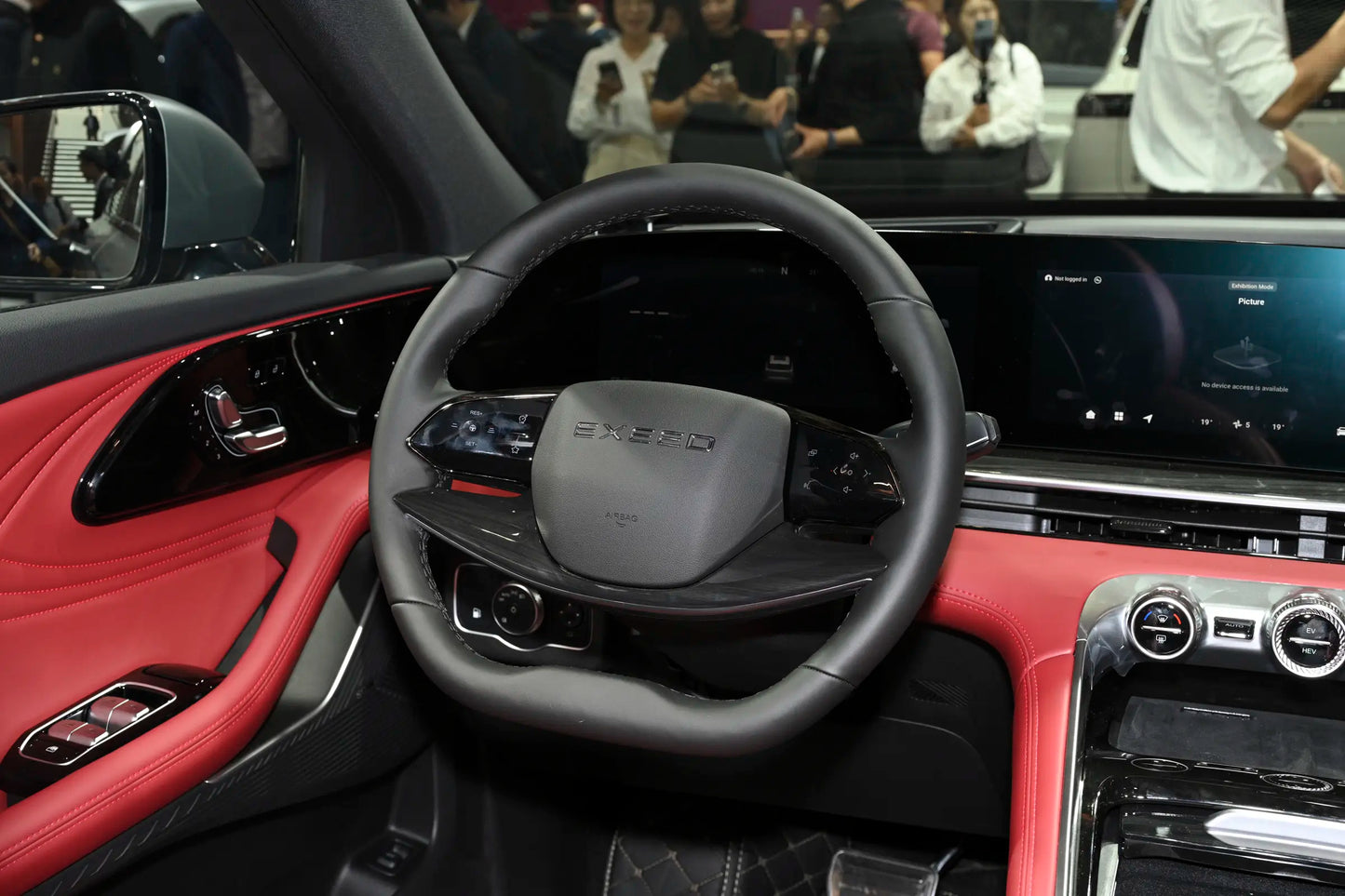 Exeed Chery Exeed Yaoguang C-DM -Гибридный PHEV