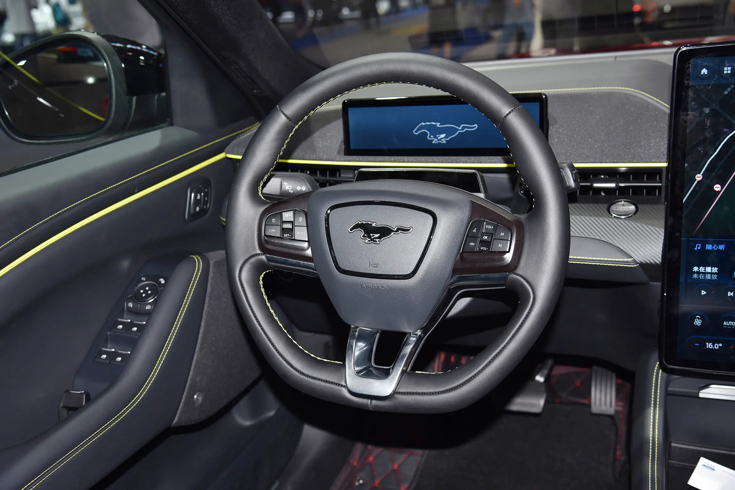 Электрический Mustang Ford