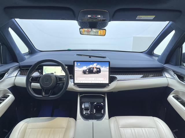 Certificated Pre-Owned ZEEKR 009 2023 WE Edition -u22685834