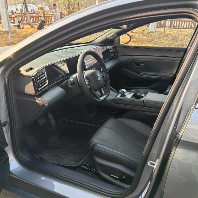 Certificated Pre-Owned BYD Qin L DM 2025 Intelligent Driving Edition DM-i 120KM Excellence Model -u22651204