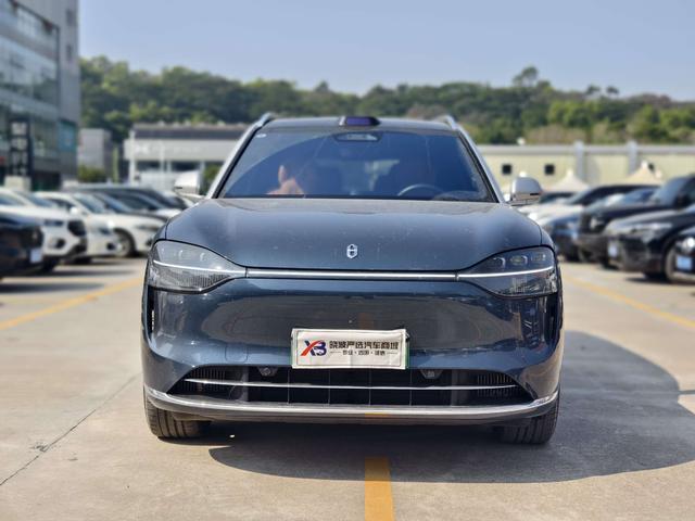 Certificated Pre-Owned Wenjie M9 2024 Extended Range Ultra Six-Seater Edition -u22567034