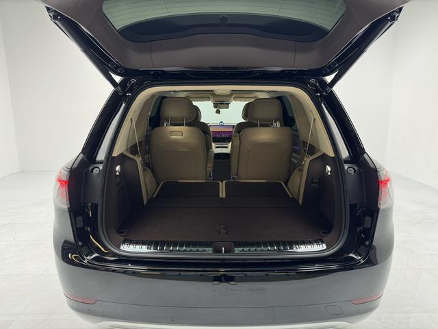 Certificated Pre-Owned Wenjie M9 2024 Extended-Range Ultra Six-Seater Edition -u21784551