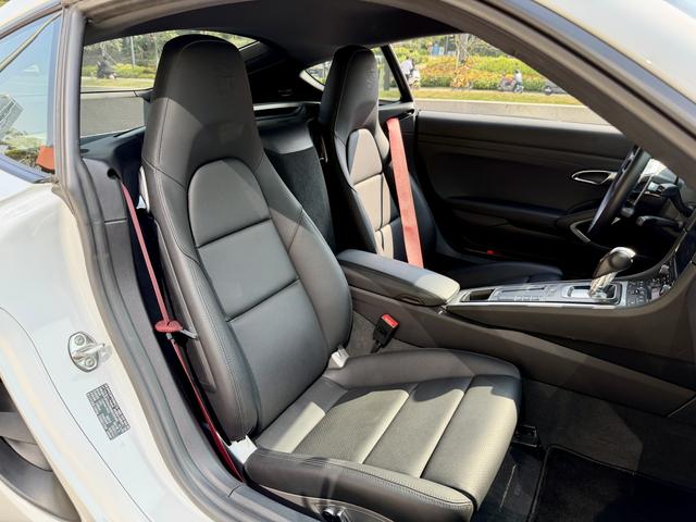 Certificated Pre-Owned Porsche 718 2020 Cayman 2.0T - u22440277