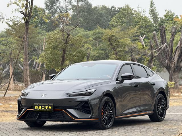 Certificated Pre-Owned Changan UNI-V 2025 Third Generation 2.0T Dynamic Edition - u22513078