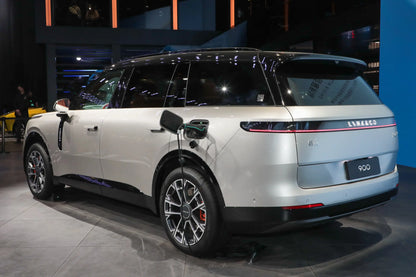 Lynk &amp; Co Lynk &amp; Co 900 - الهجين PHEV