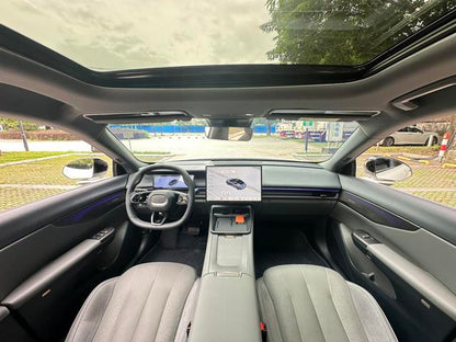 Certificated Pre-Owned Lynk & Co 07 EM-P 2024 126 Long Range Halo -u21388054