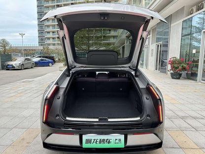 Certificated Pre-Owned XPENG P7 2025 702 Long-range Ultra-u22160083