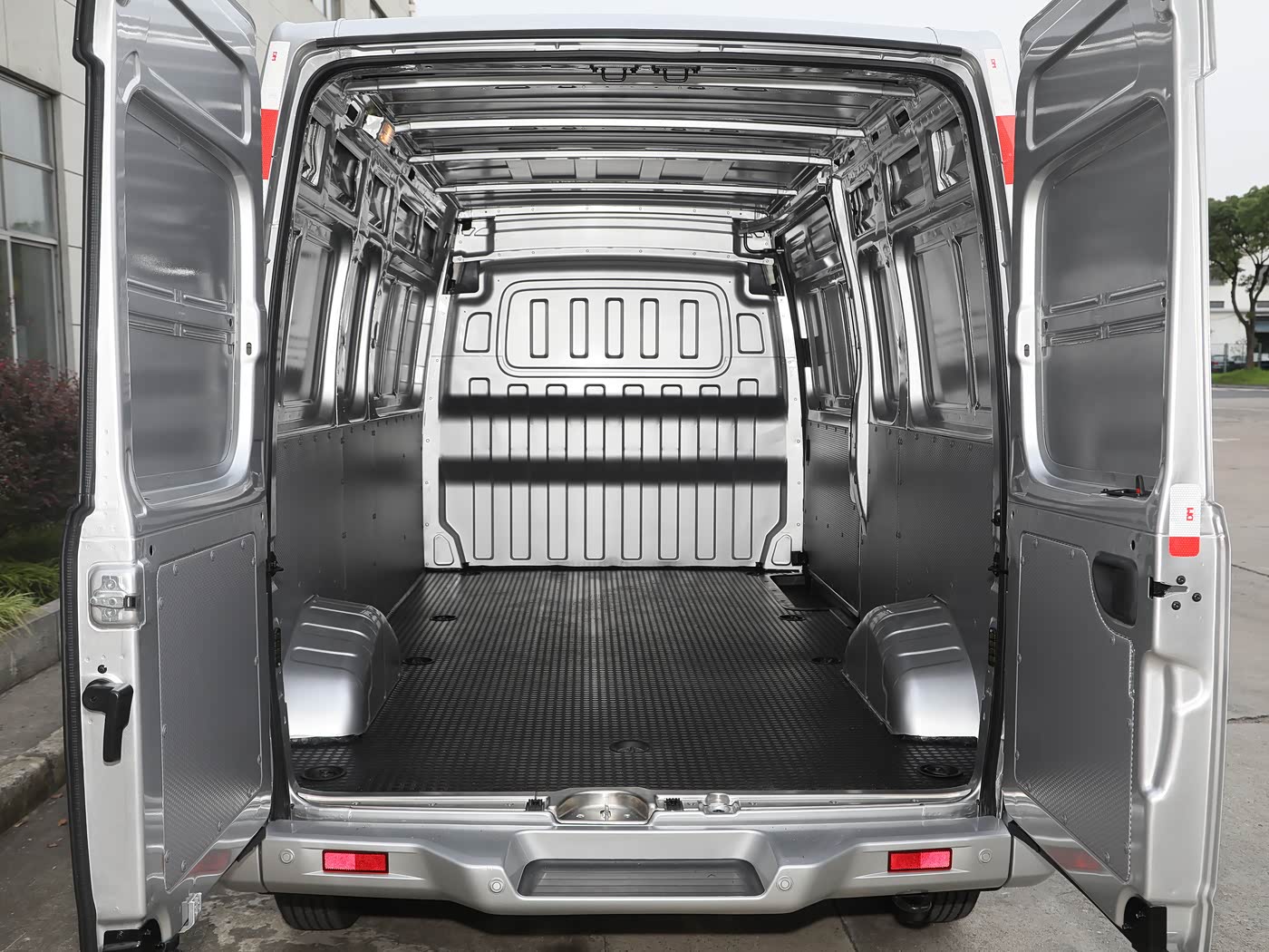 سايك ماكسوس زينتو EV80