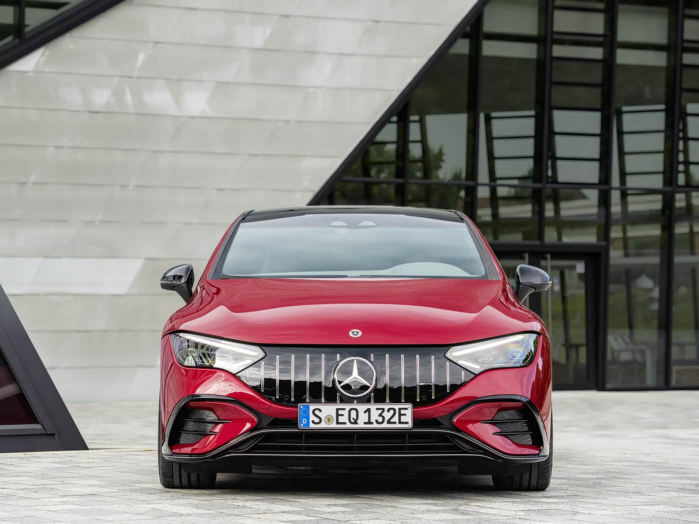 مرسيدس-AMG بنز EQE AMG