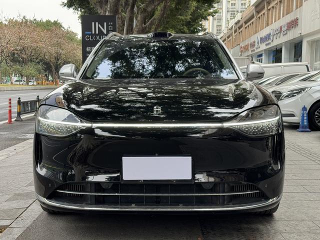 Certificated Pre-Owned Wenjie M9 2024 Extended-Range Ultra Six-Seater Version -u22543326