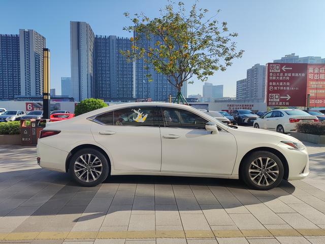 Certificated Used Lexus ES 2023 260 Premium Edition - u22063226