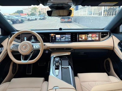 Pre-Owned Voyah FREE 2021 Model 4WD Standard Extended-Range Exclusive Luxury Package