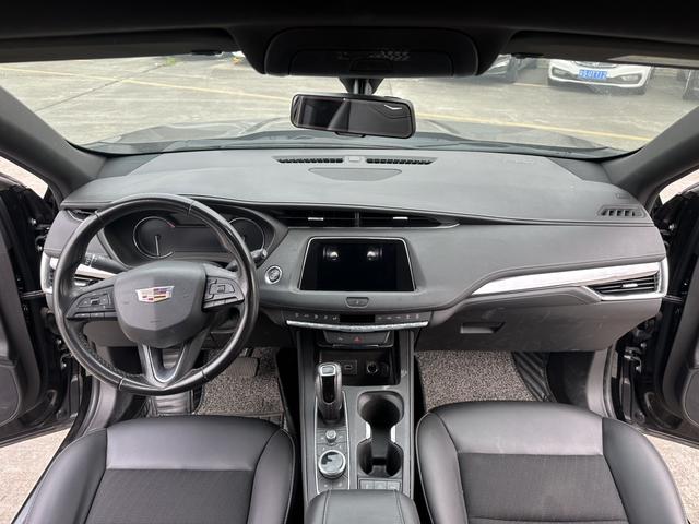 Certificated Pre-Owned Cadillac XT4 2018 28T Two-Wheel Drive Technology Edition - u22611557