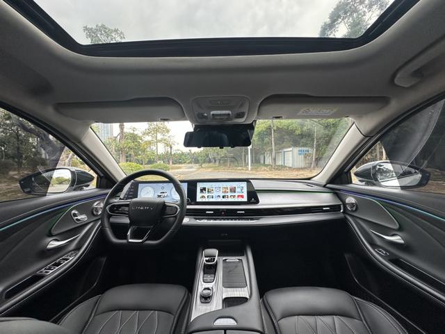 Certificated Pre-Owned Chery Arrizo 8 2024 1.6TGDI DCT Zhi - u21690057