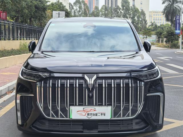 Certificated Pre-Owned VOYAH Dreamer PHEV 2024 Ultra-Long Range Flagship Edition -u22704687