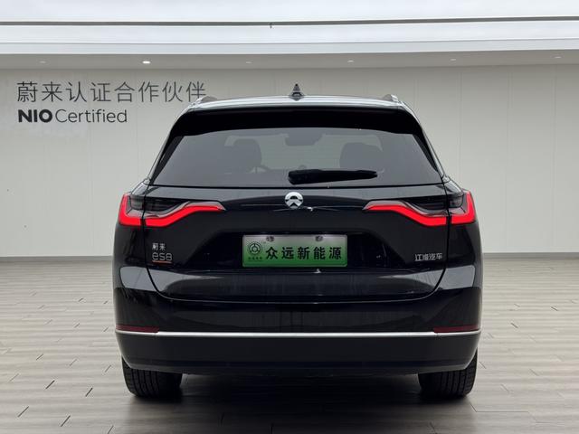 Pre-Owned NIO ES8 2020 Model 415KM Signature Version 6-Seater