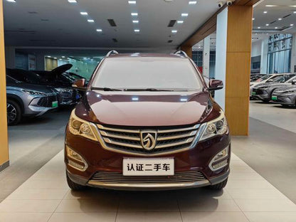 Certificated Pre-Owned SAIC-GM-Wuling Baojun 560 2015 1.8L Manual Luxury Edition - u22665661