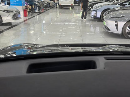 Pre-Owned VOYAH Zhiyin 2024 4WD Global Version