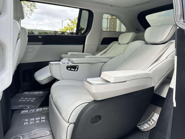 Certificated Pre-Owned XPENG X9 2024 610 Long Range Pro-u22034295