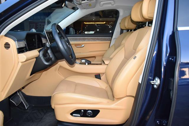 Certificated Pre-Owned Wenjie M5 2022 Extended-Range Rear-Wheel Drive Standard Edition -u21783463