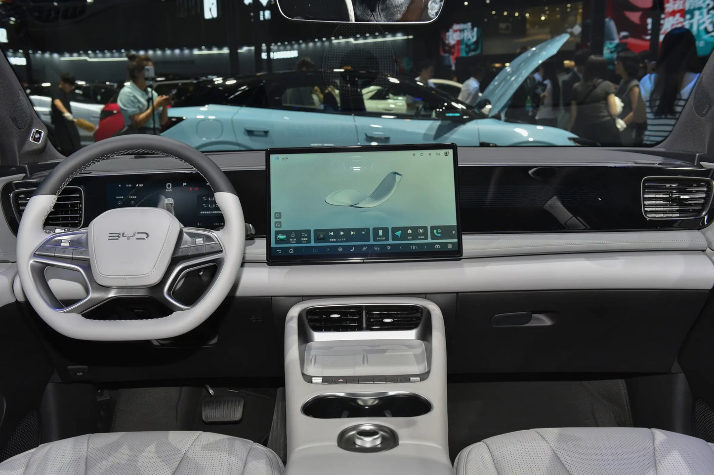 BYD Sea Lion 06DM - هجين PHEV