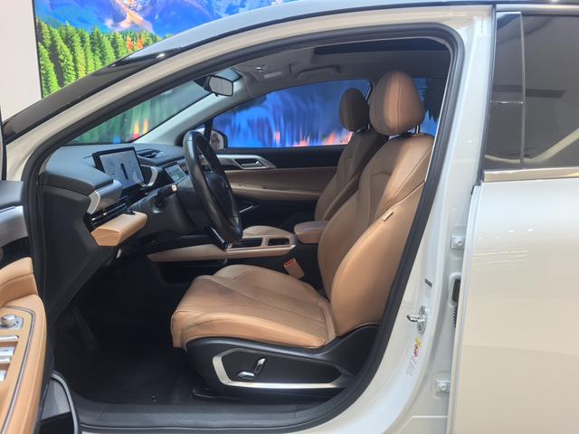 Certificated Pre-Owned XPENG P5 2024 500 Plus-u21772189