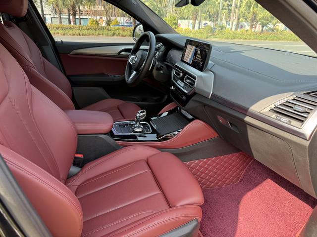 Certificated Pre-Owned BMW X4 2022 xDrive 25i M Sport Package - u22356127