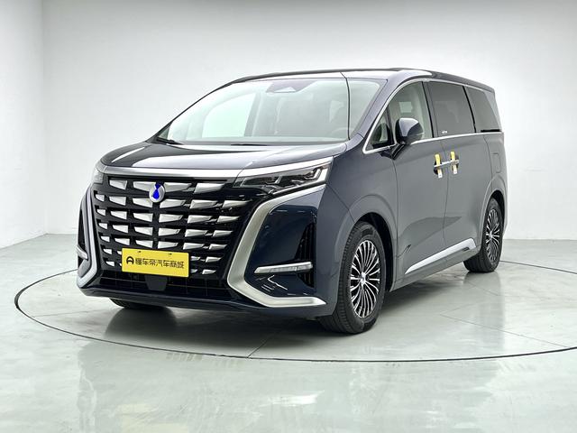 Certificated Pre-Owned Denza D9 DM 2022 Edition 970 4WD Flagship Model -u22516422