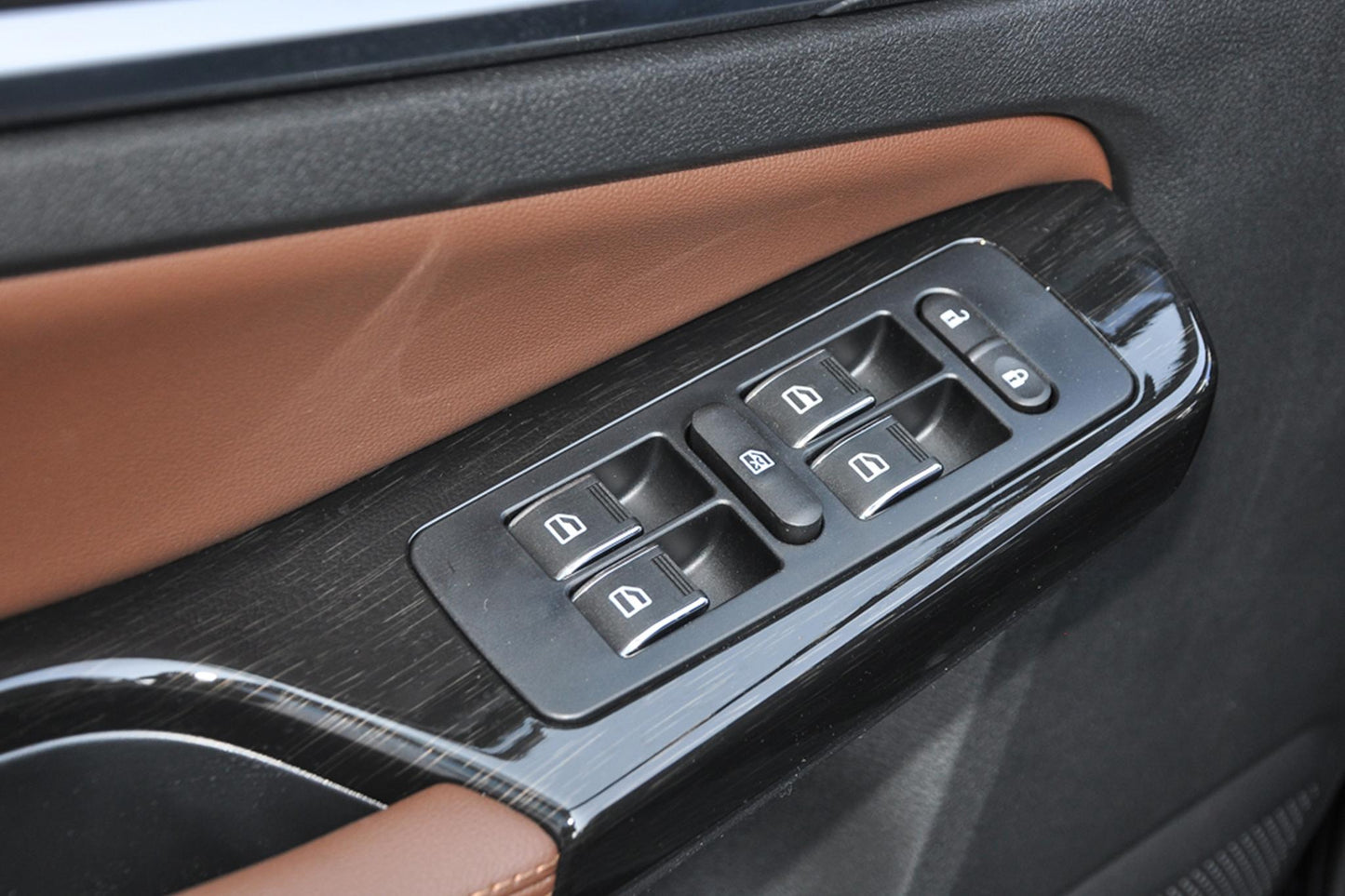 Foton Conqueror PLUS