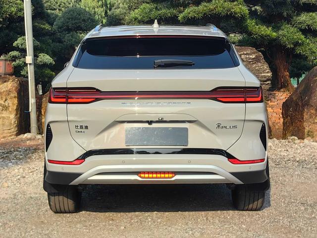 Certificated Pre-Owned BYD Song PLUS DM 2024 DM-i Honor Edition 150KM Flagship PLUS -u22600192