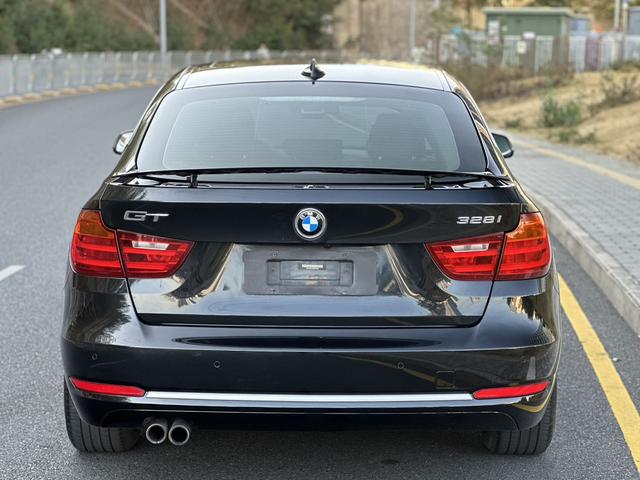 Certificated Pre-Owned BMW 3 Series GT 2013 328i Fashion Design Package - u22315366