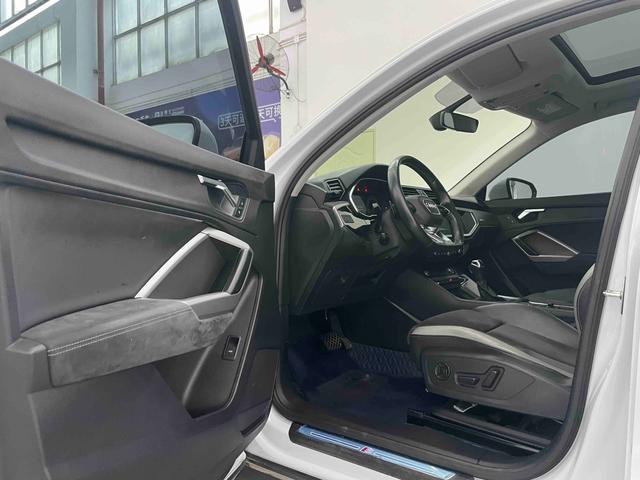 Certificated Pre-Owned Audi Q3 2022 35 TFSI Fashion Dynamic Version - u22753084