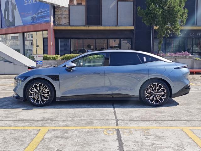 Pre-Owned ZEEKR 007 2024 4WD Intelligent Driving Version 75kWh