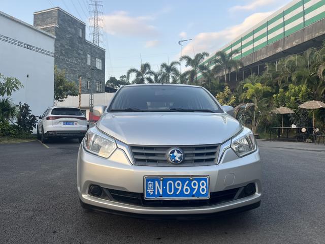 Certificated Pre-Owned Dongfeng Nissan Venucia R50 2013 1.6L Manual Fashion Edition - u22120124