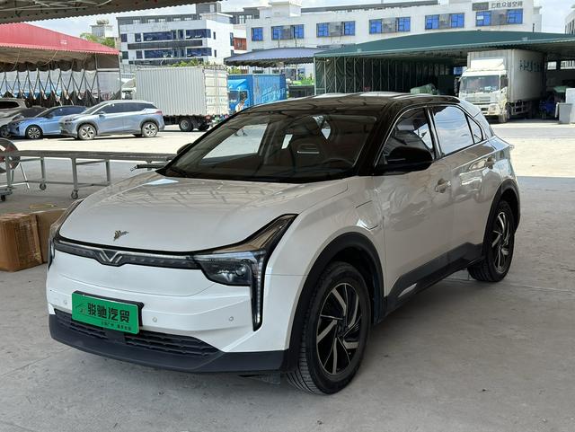 Certificated Pre-Owned Hozon Auto Nezha U 2022 ZHI 400 Ternary Lithium