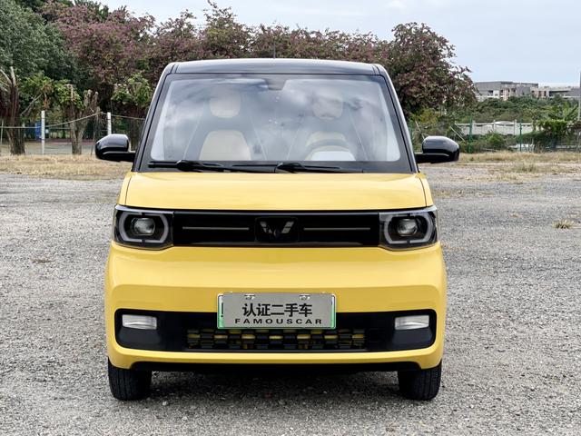 Certificated Pre-Owned SAIC-GM-Wuling Hongguang MINIEV 2021 Macaron Filling Edition Ternary Lithium 170km