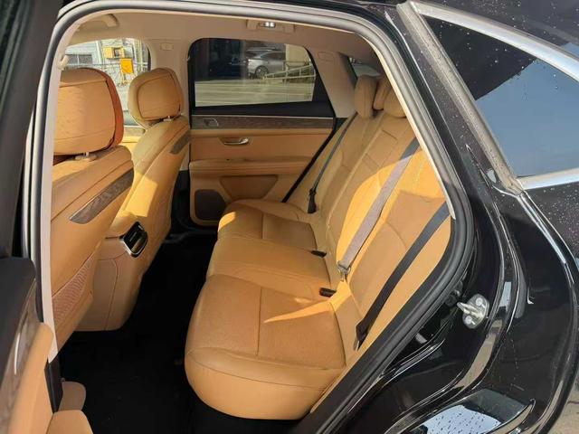 Certificated Pre-Owned Wenjie M5 2022 Extended-Range Rear-Wheel Drive Standard Version -u22630644