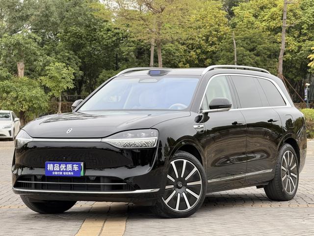 Certificated Pre-Owned Wenjie M9 2024 Extended Range Max Six-Seater Version -u22539533